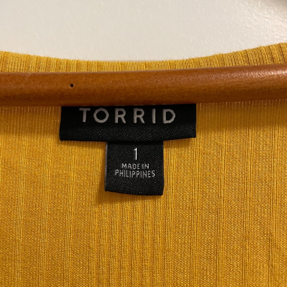 Torrid Mustard Ruffle bottom top - Picture 4 of 5